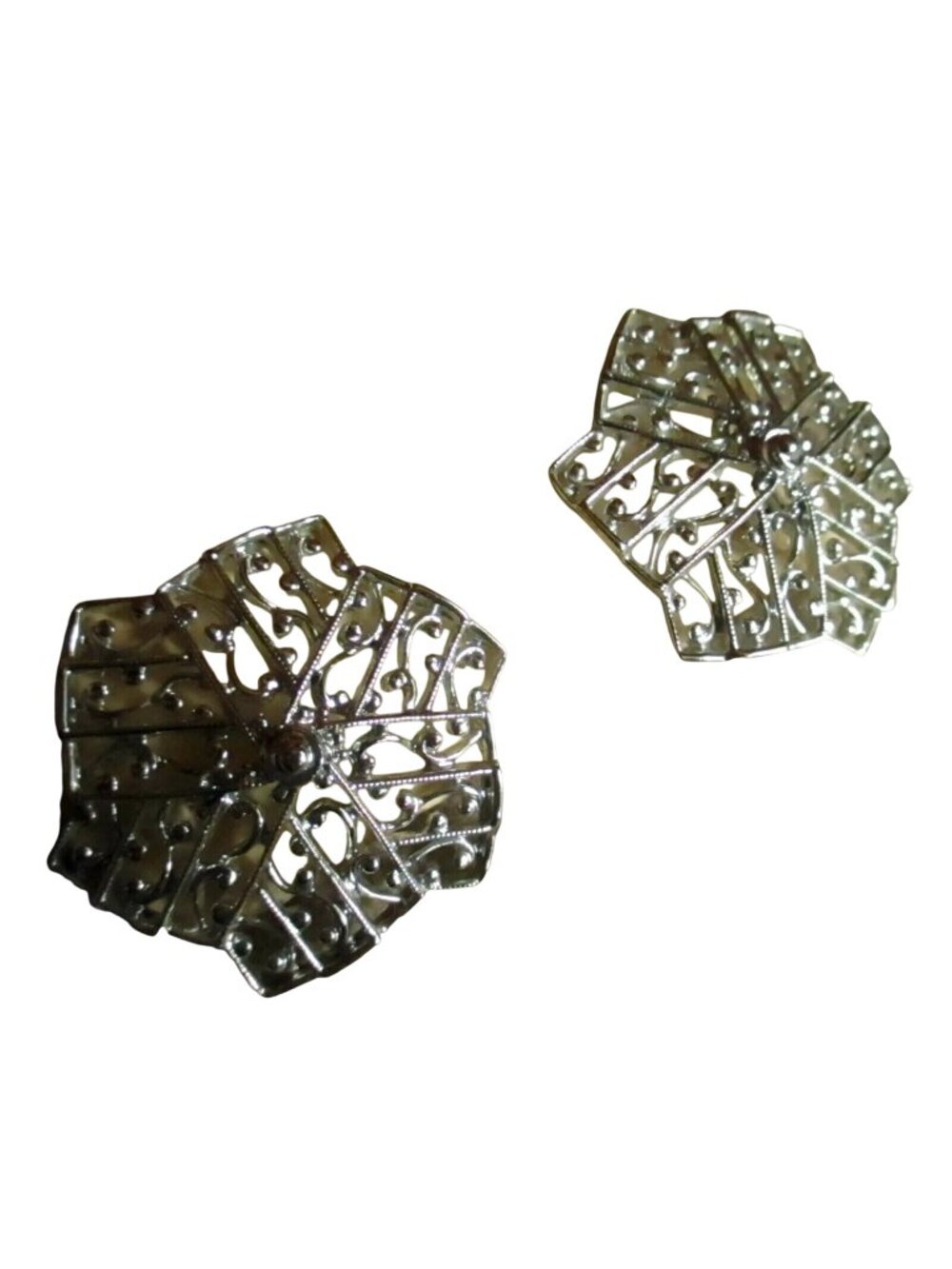 True Vintage Clip-On Earrings Silver-Tone Estate Granny MCM Filigree Fan Design